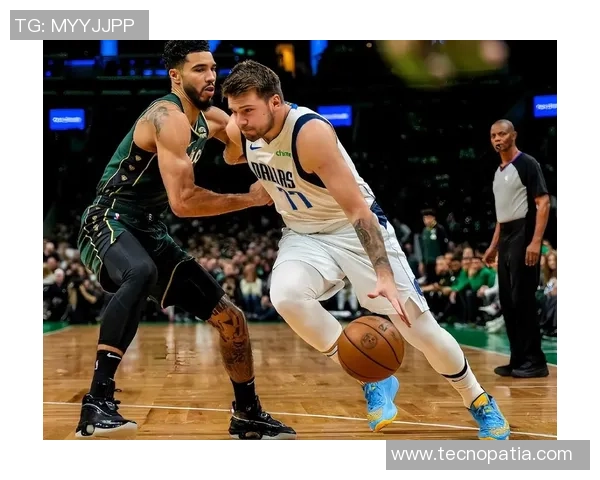 NBA三四月红黑榜分析揭秘球员换队后的表现与东皇的巅峰状态 NBA三四月红黑榜分析揭秘球员换队后的表现与东皇的巅峰状态